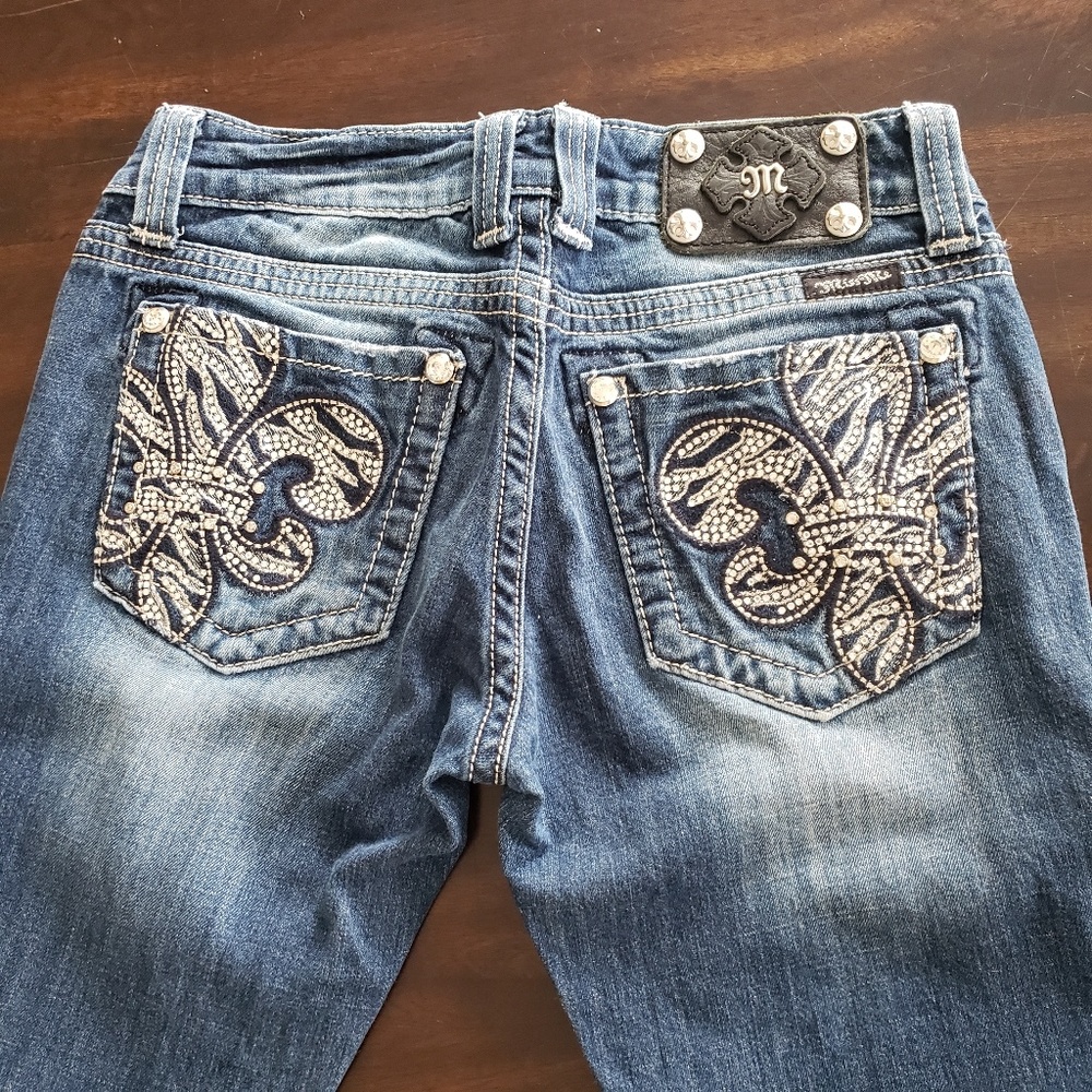 Miss Me boot cut jeans 27